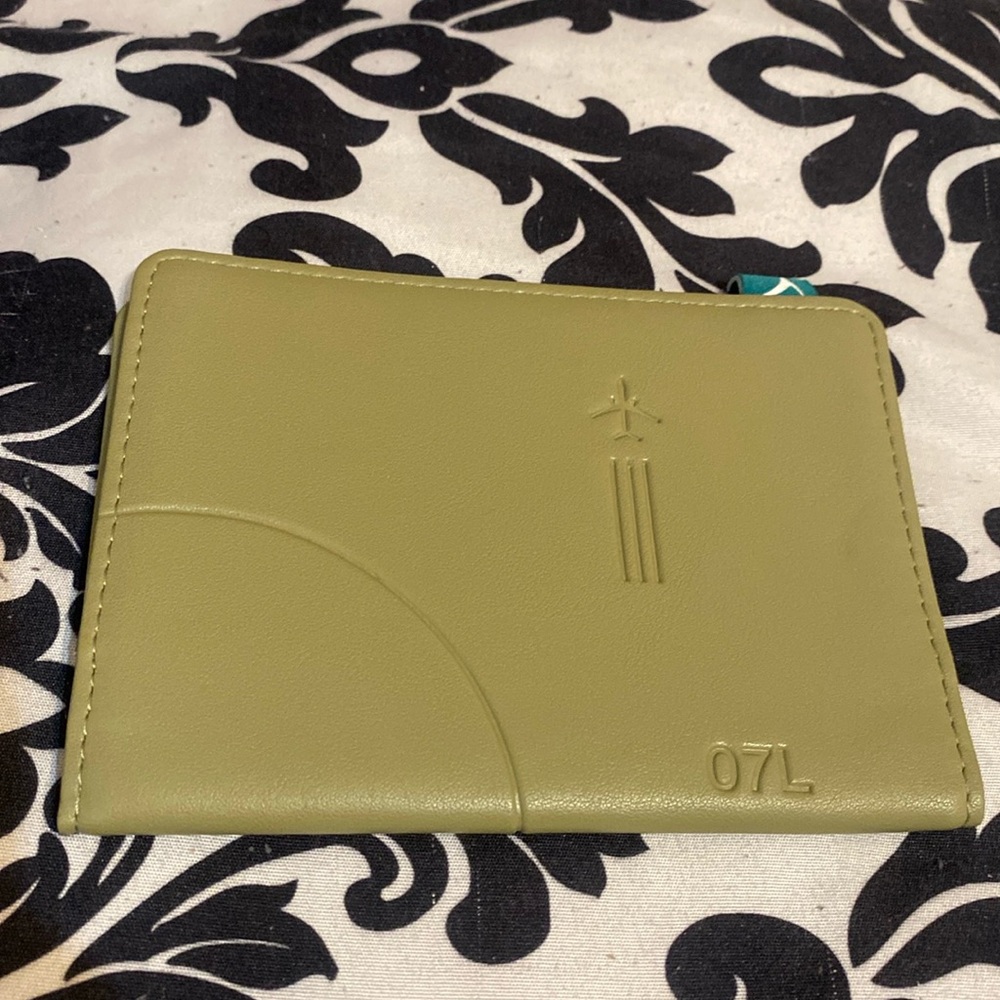 Women’s wallet